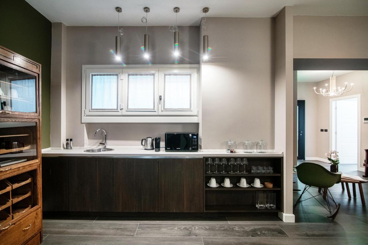 In Centro Luxury Rooms Комо Екстер'єр фото