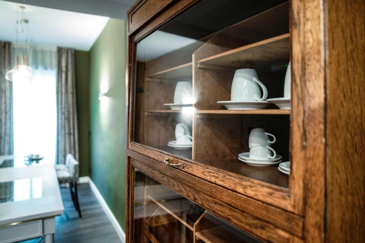 In Centro Luxury Rooms Комо Екстер'єр фото