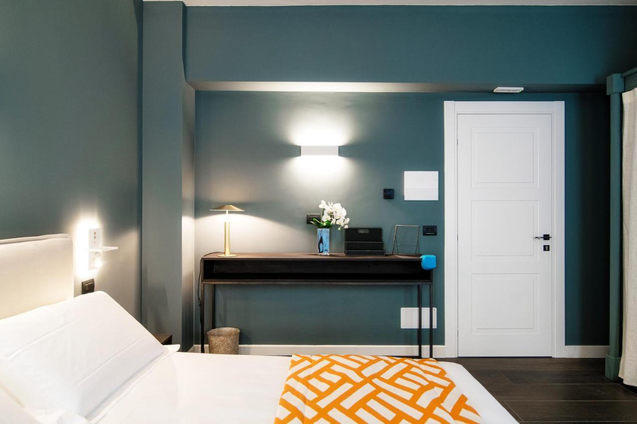 In Centro Luxury Rooms Комо Екстер'єр фото